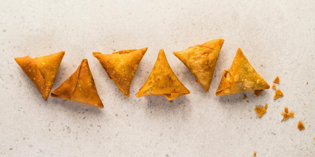 How to prepare Mutton Keema Samosa at home?