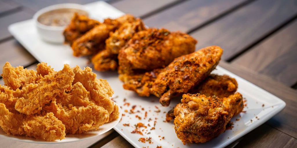 Enjoy ready-to-cook / eat bites while busy in a Cricket match.